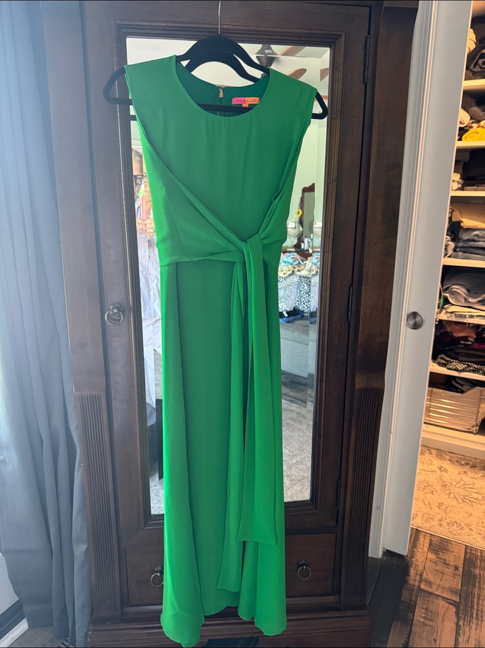 Vilagallo Bright Green Sleeveless Maxi Dress with two side slits
